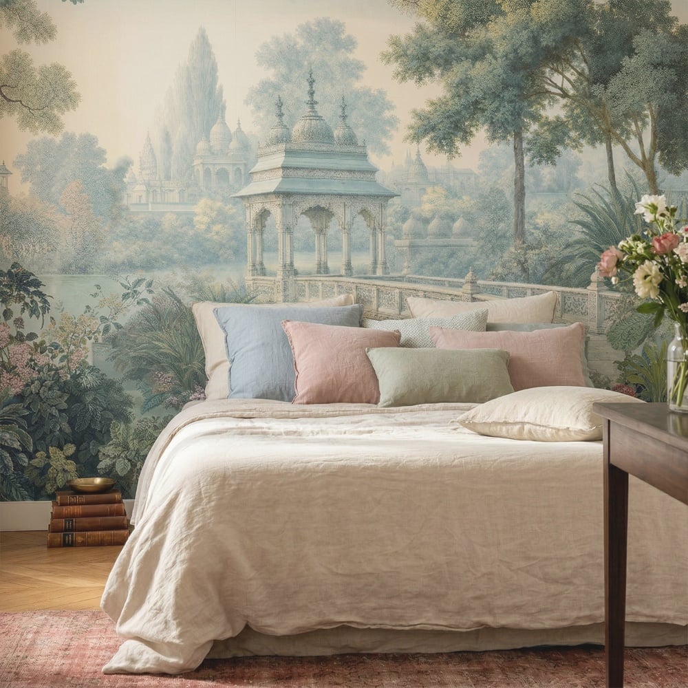 Celestial Palm Court, VLAdiLA 2